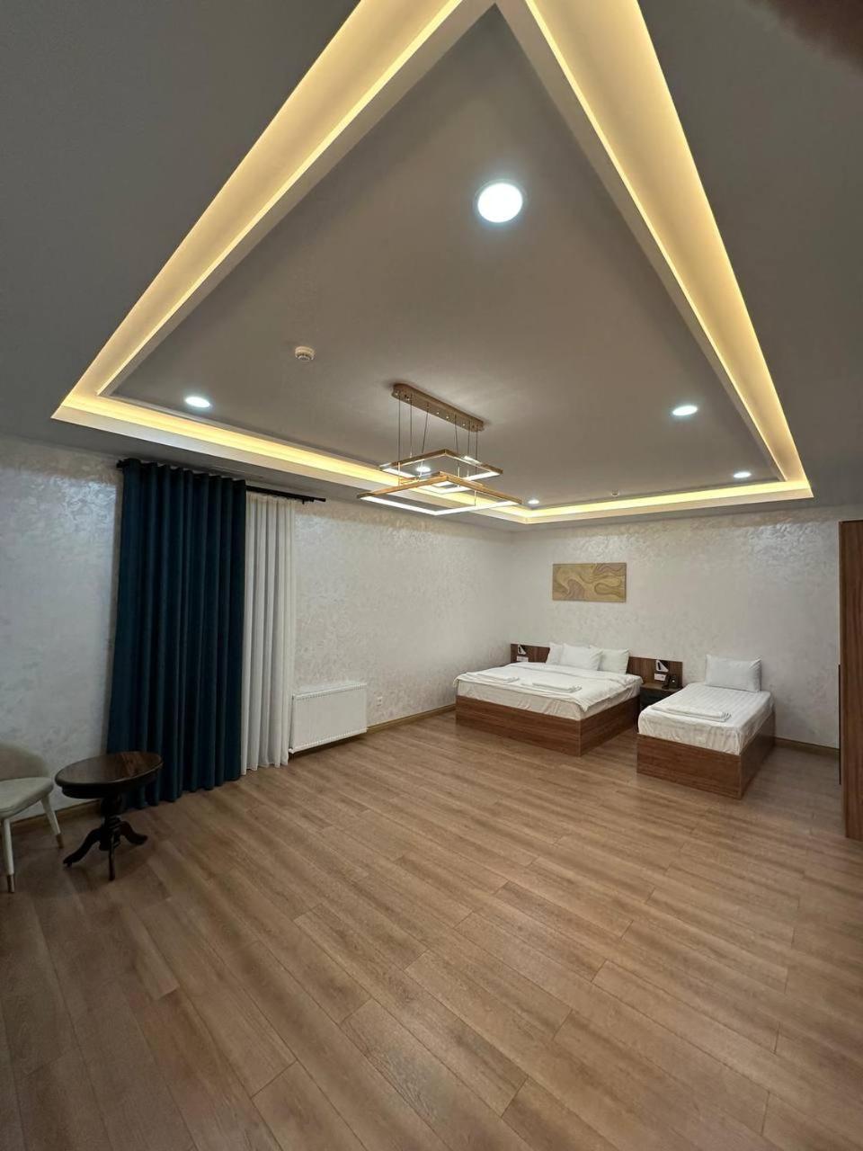 Avant Hotel Tashkent Pool&Spa Екстер'єр фото