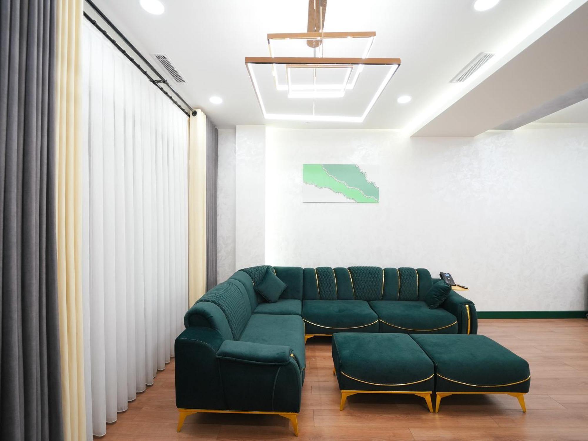 Avant Hotel Tashkent Pool&Spa Екстер'єр фото