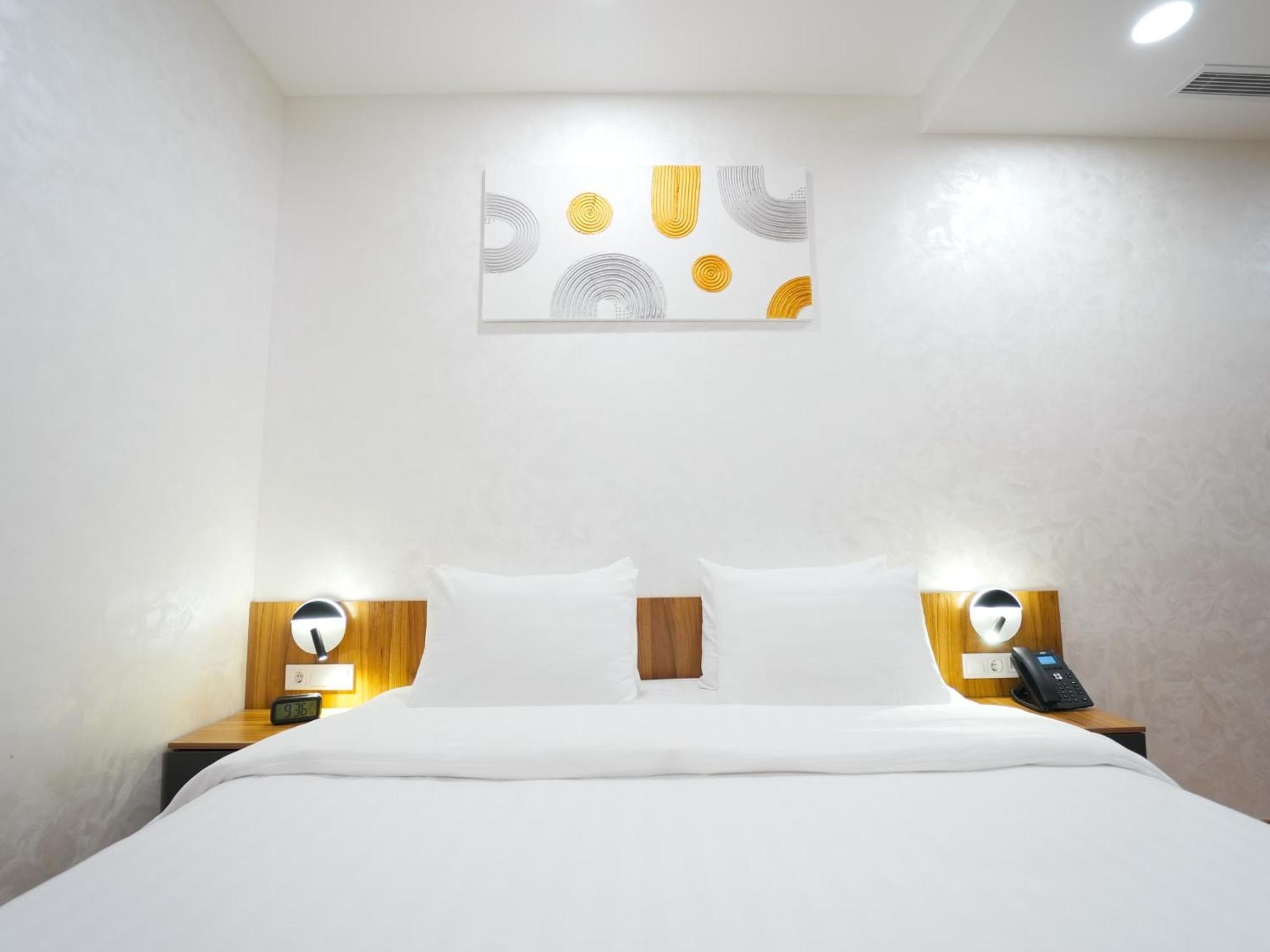 Avant Hotel Tashkent Pool&Spa Екстер'єр фото