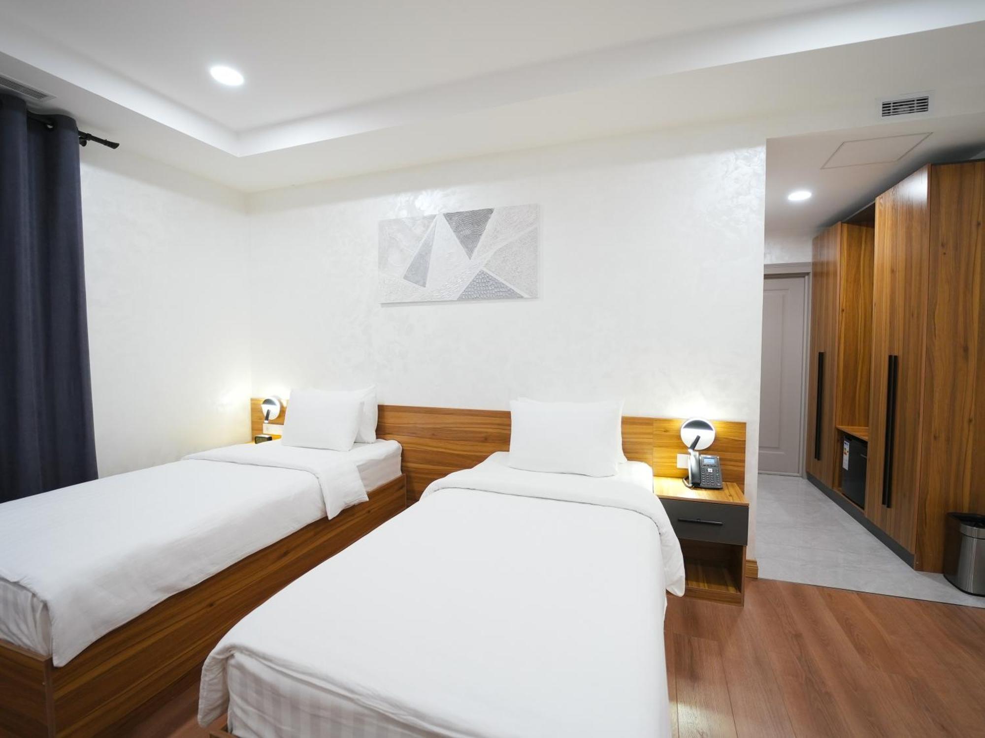 Avant Hotel Tashkent Pool&Spa Екстер'єр фото