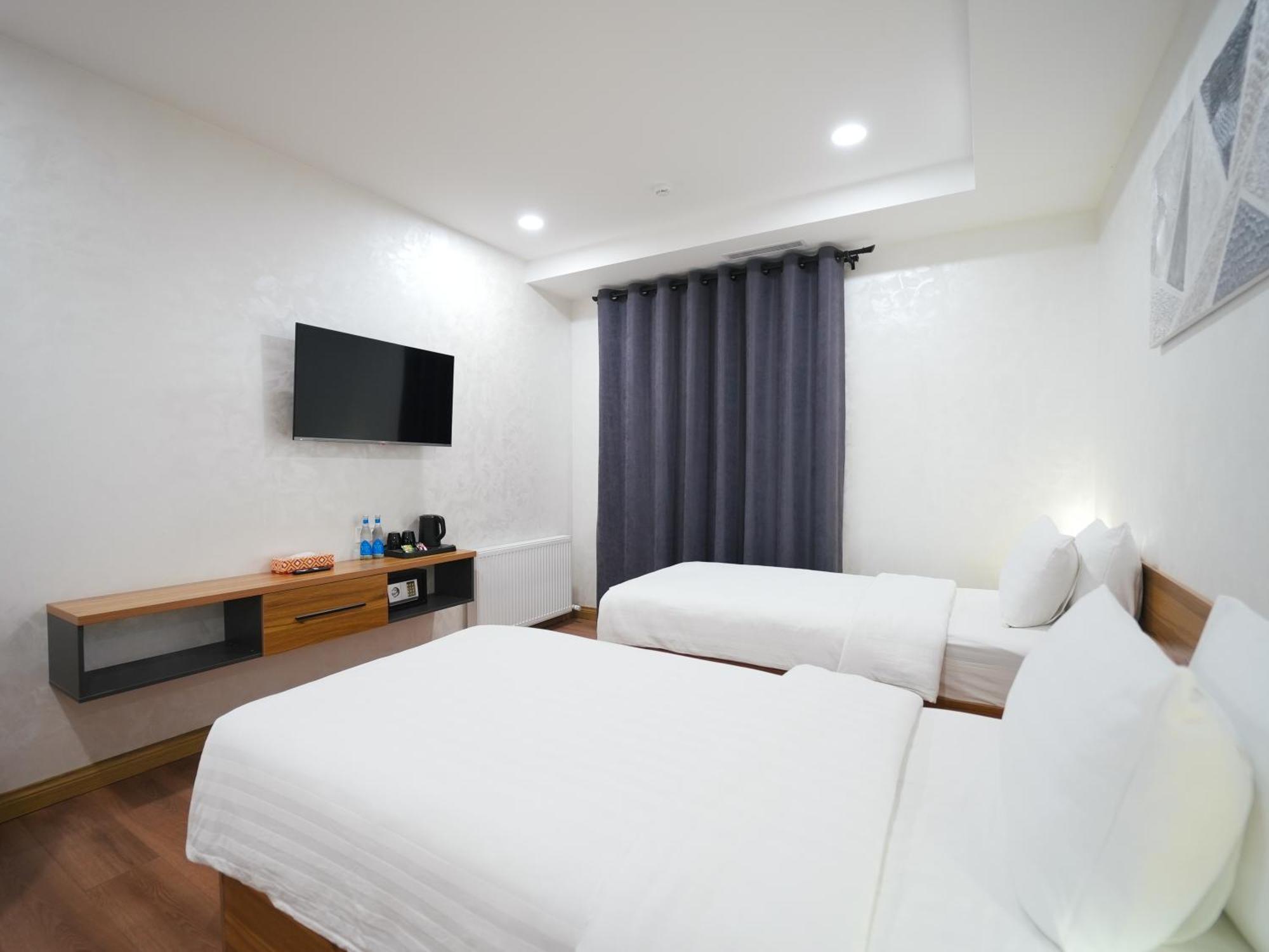 Avant Hotel Tashkent Pool&Spa Екстер'єр фото